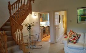 Beautiful Bright Colony Property